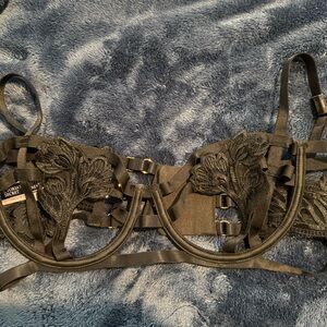 Victoria's Secret Black Lace Strappy Underwire Bra